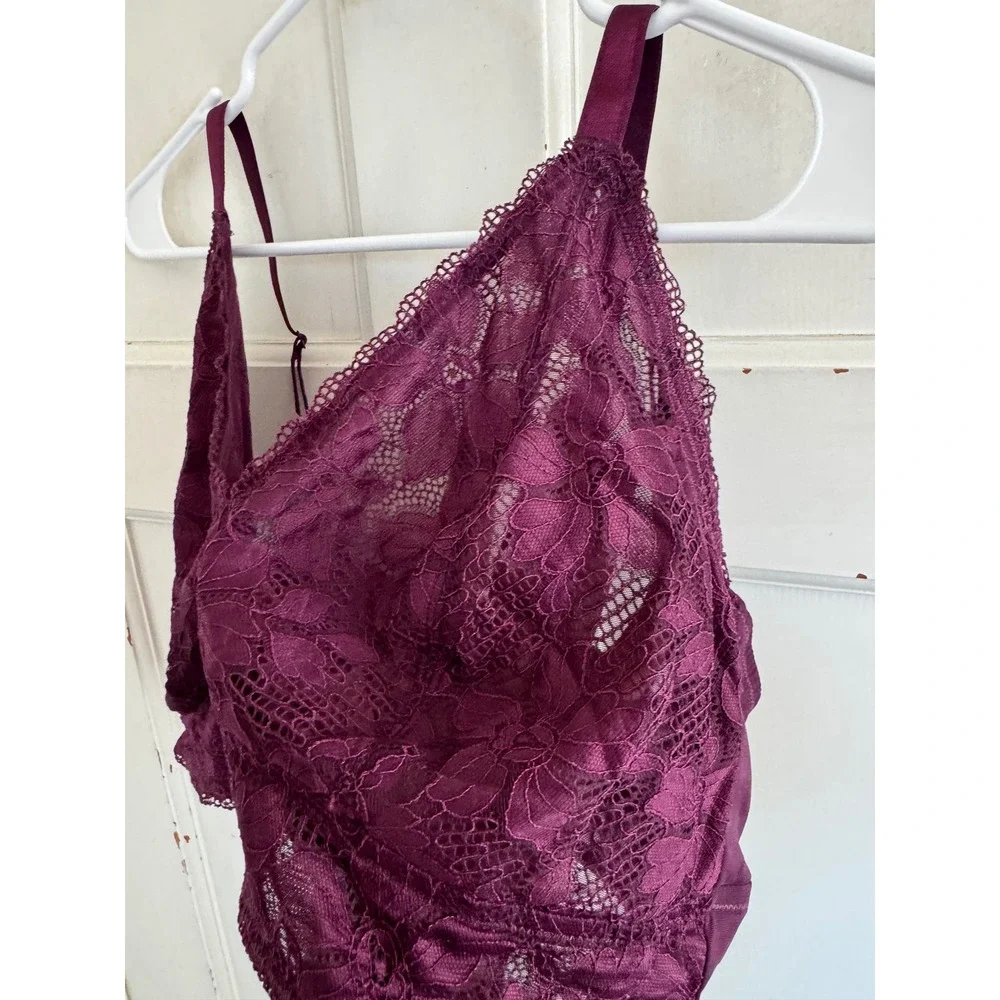 Torrid burgundy purple lace bralette size 2 (2x or 18/20)